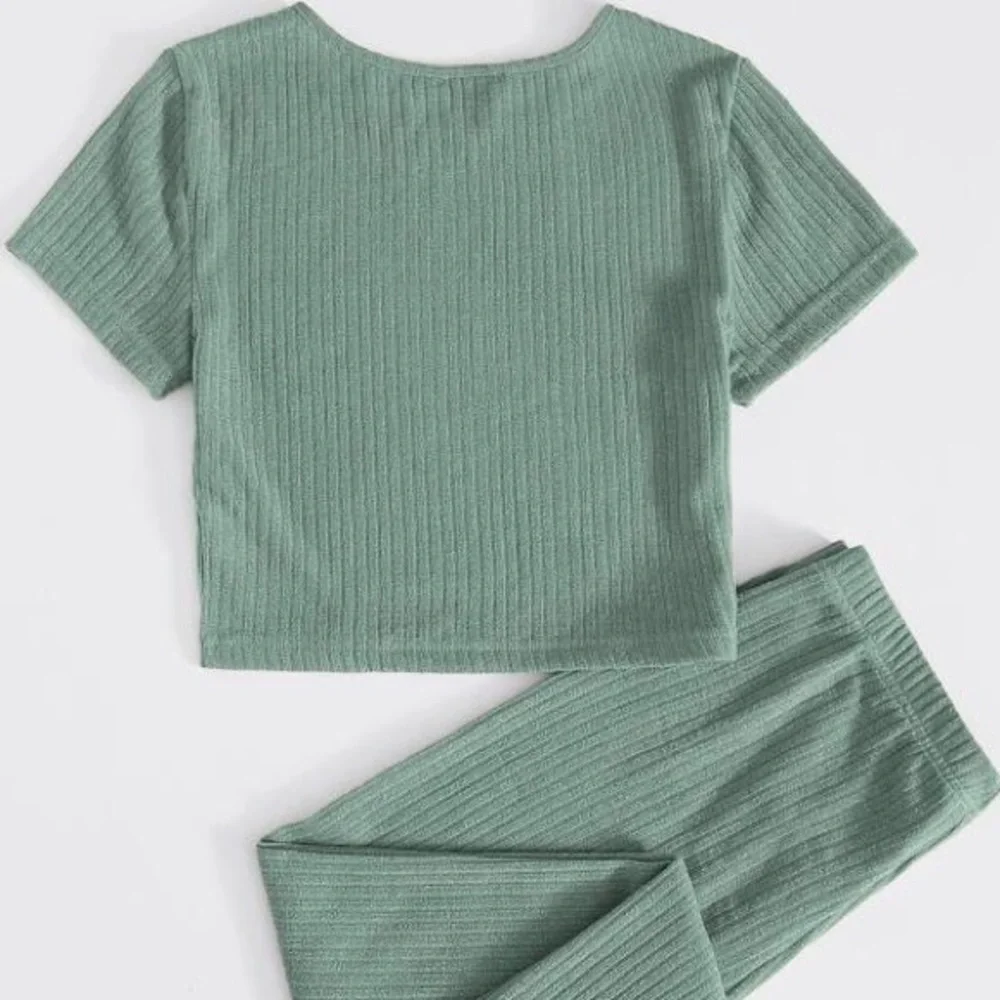 Shein Ribbed Cropped Set - Picture 2 of 3